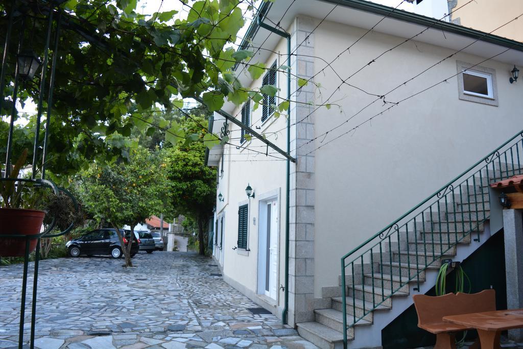 Casa Dos Santos Alojamento - Guest House Geres Esterno foto